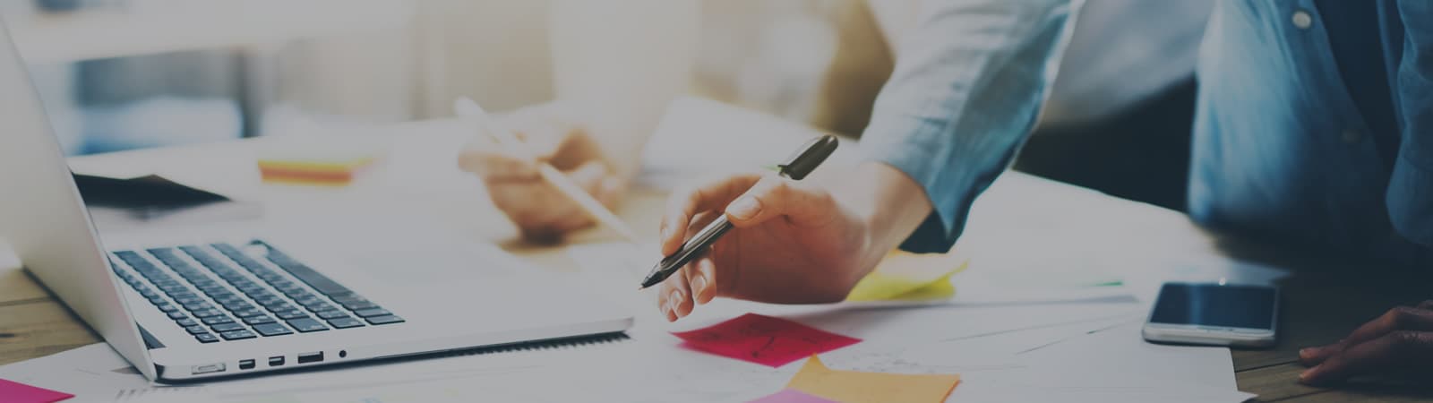 Custom Website vs Template Website: Real Pricing, Hidden Costs & ROI Reality